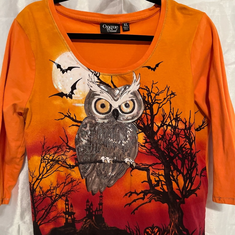 Owl shirt, XL. Orange. Stein mart.